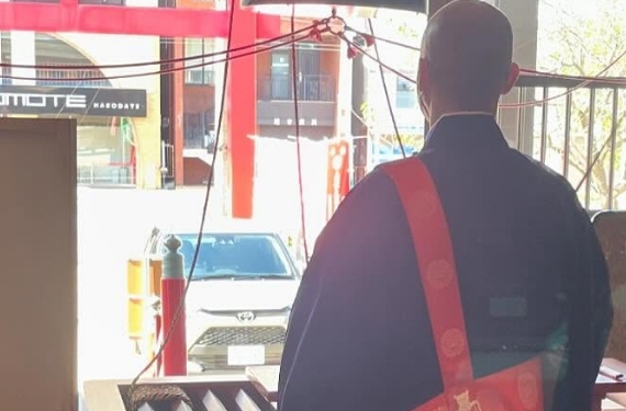 自動車祈禱